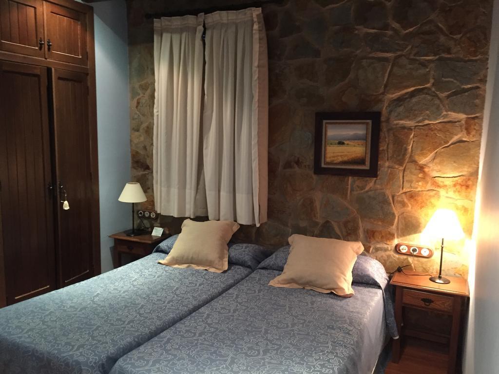 Hostal Dosca Olivenza Kültér fotó